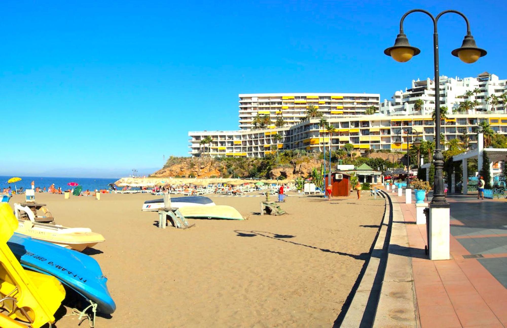 Santa Clara Modern & Exclusive Seafront Apartment Torremolinos Exterior foto