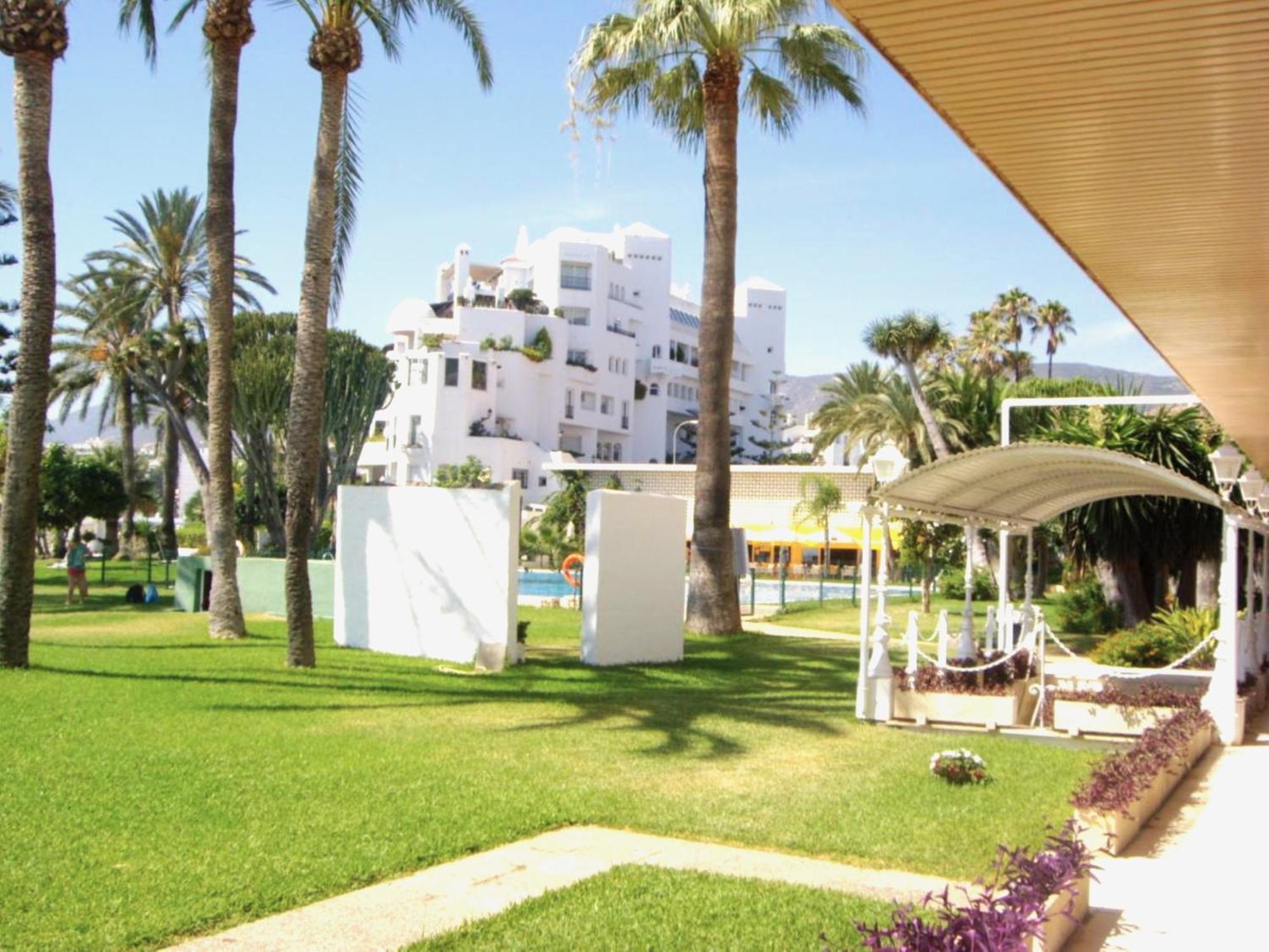 Santa Clara Modern & Exclusive Seafront Apartment Torremolinos Exterior foto
